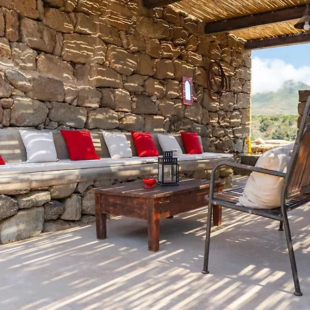 Semesterbostad Kuddia Attalora Scauri (Sicily)